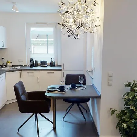 Lejlighed Sweethome - Business-apartment Mit Kueche Und Terrasse, Netflix, Stellplatz Herzogenaurach