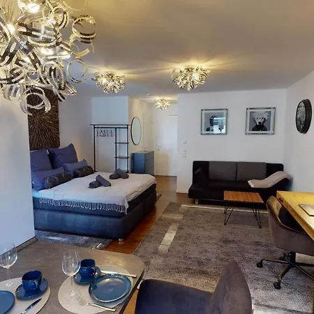 Sweethome - Business-apartment Mit Kueche Und Terrasse, Netflix, Stellplatz Herzogenaurach