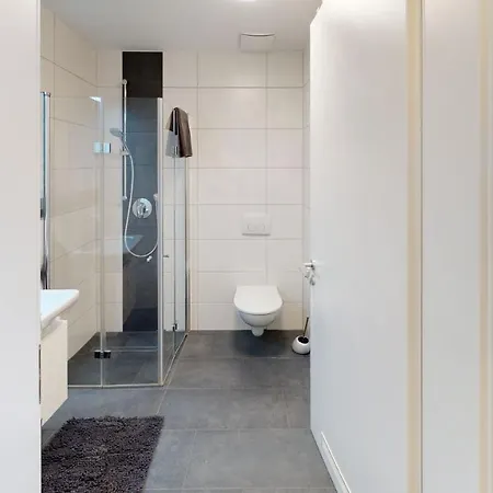 Sweethome - Business-apartment Mit Kueche Und Terrasse, Netflix, Stellplatz *